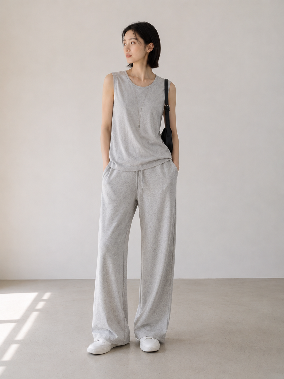 Wide relax pants model