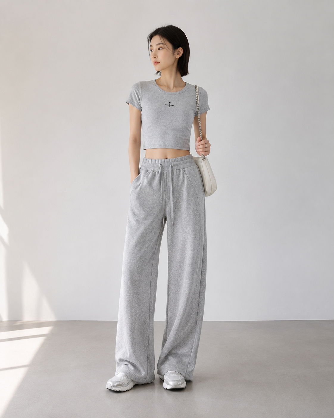 Soft summer pants model